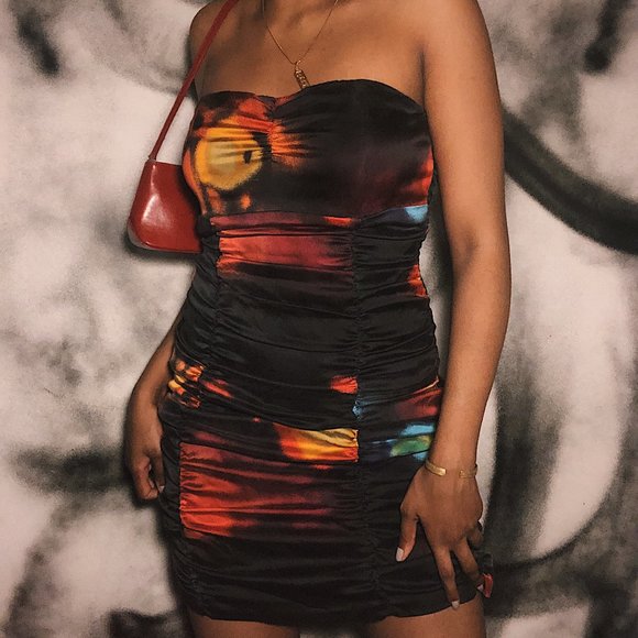 Patterned Strapless Dress - Picture 1 of 4